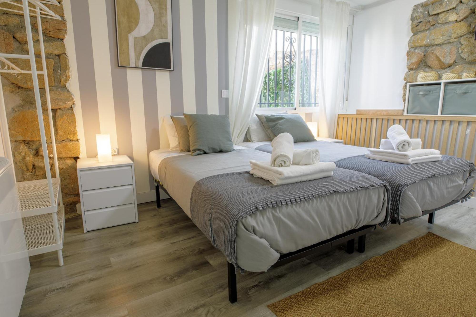Casa Rural La Goleta II ซาน มาร์่ติน เด วาลเดเกลเซียส ภายนอก รูปภาพ
